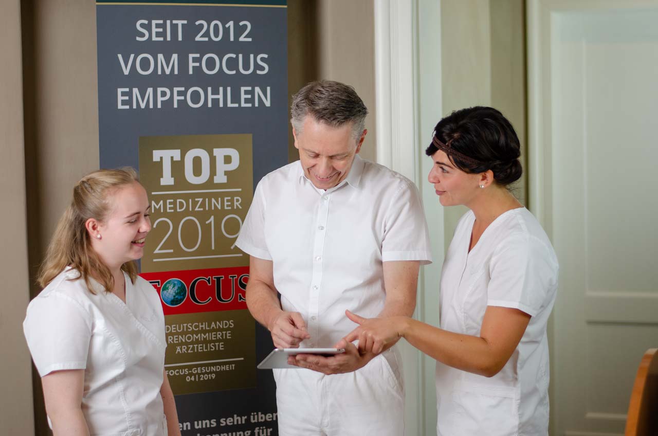 Team bespricht Patientenfall